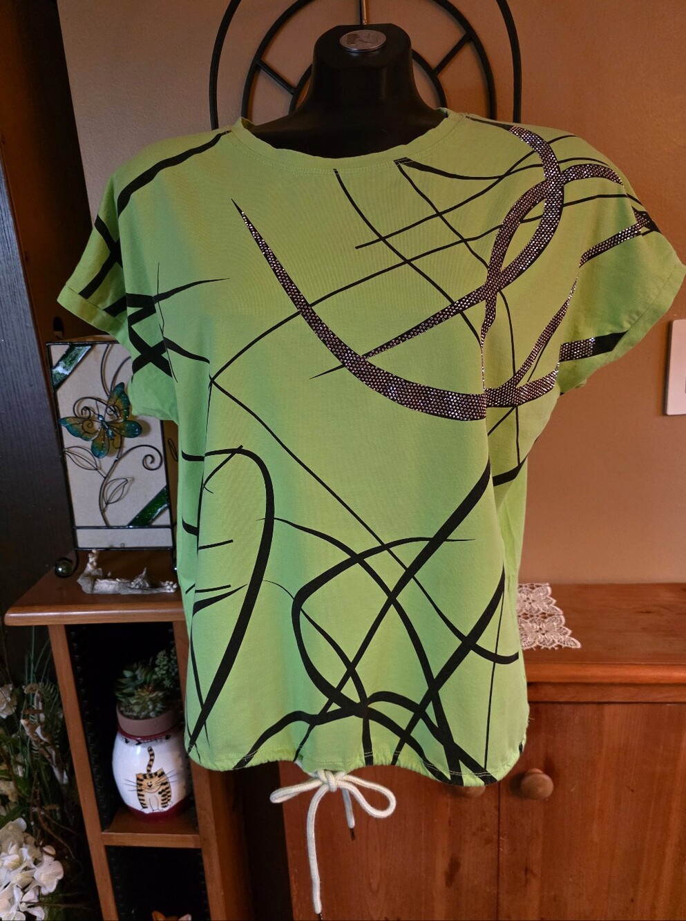 Women’s Lime Green Retro Abstract Print Embellished Short Sleeve Top Size M
